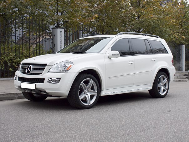 Car rental with the driver